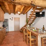 La Torre Del Manghen: Agri-alloggio Indipendente *