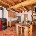 La Torre Del Manghen: Agri-alloggio Indipendente