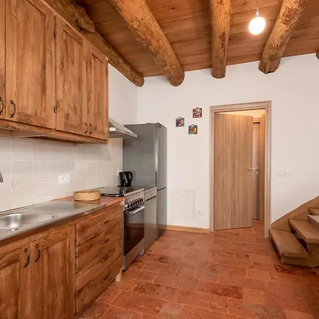 La Torre Del Manghen: Agri-alloggio Indipendente 木屋 *