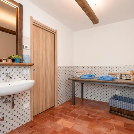木屋 La Torre Del Manghen: Agri-alloggio Indipendente