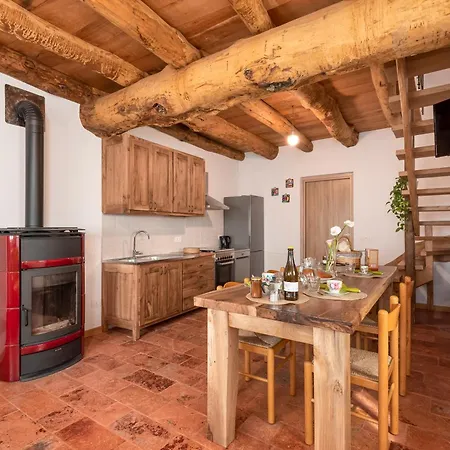 La Torre Del Manghen: Agri-alloggio Indipendente